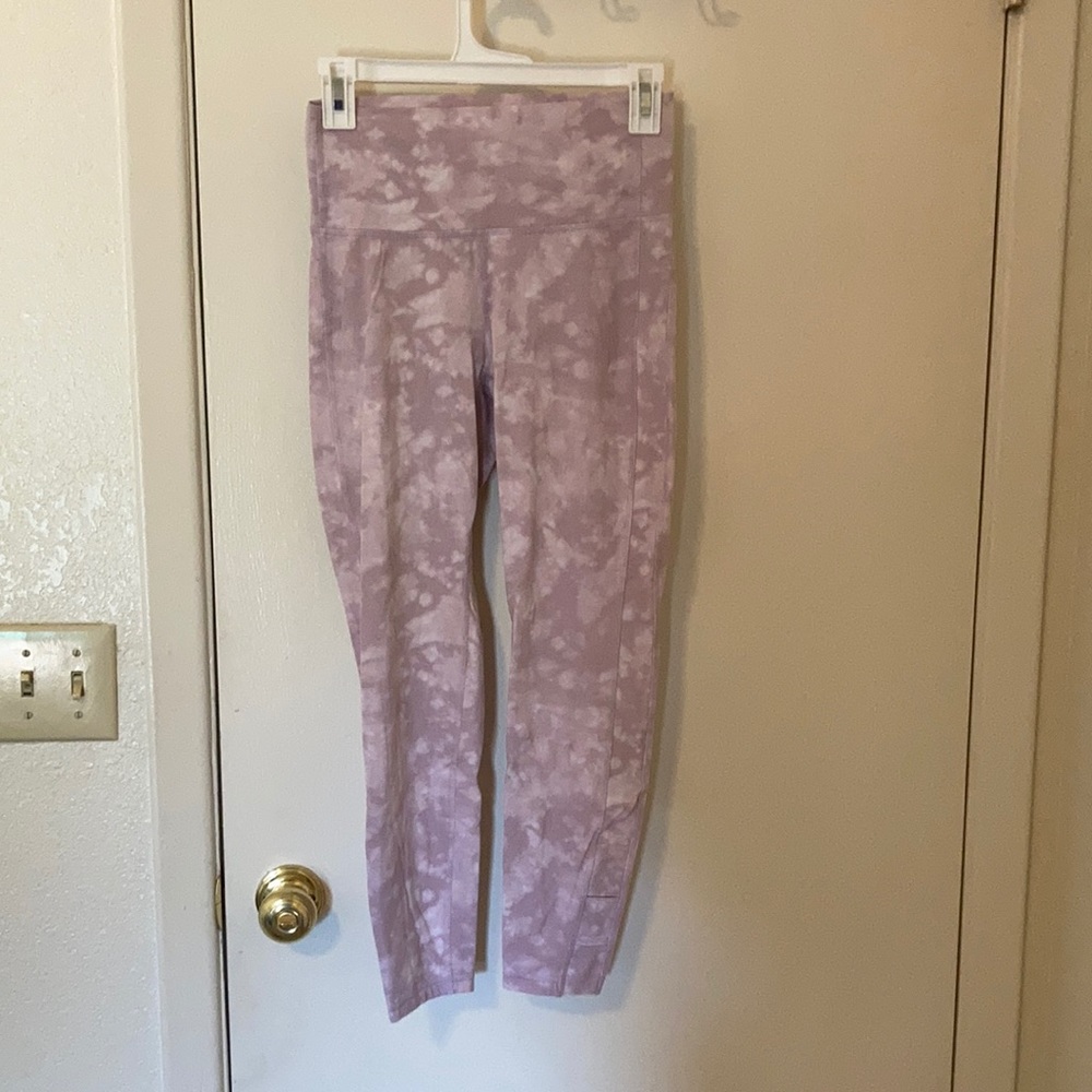 2 pairs of old navy active go dry legging